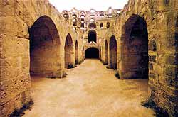 Подземелье арены, покрытое в древние времена сдвижным полом